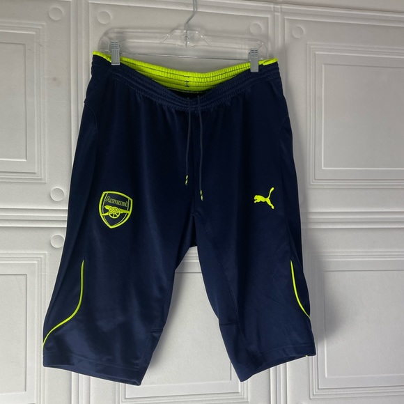 Arsenal Shorts - Navy with Neon yellow - Picture 6 of 6